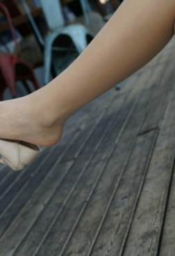 细细的高跟鞋很有腿长[<font color=red>72P</font>]